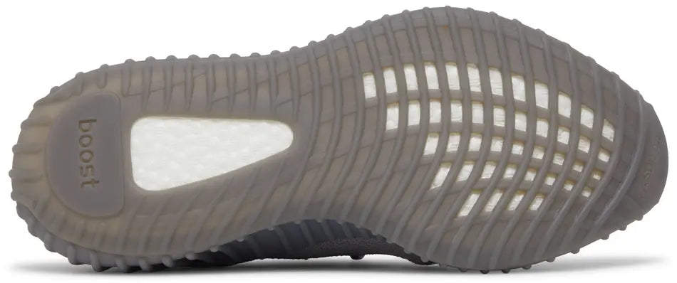 Yeezy - Boost 350 V2 - Grey - Vue 3