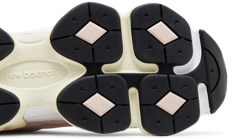New Balance - 9060 - Pink Haze - Vue 4