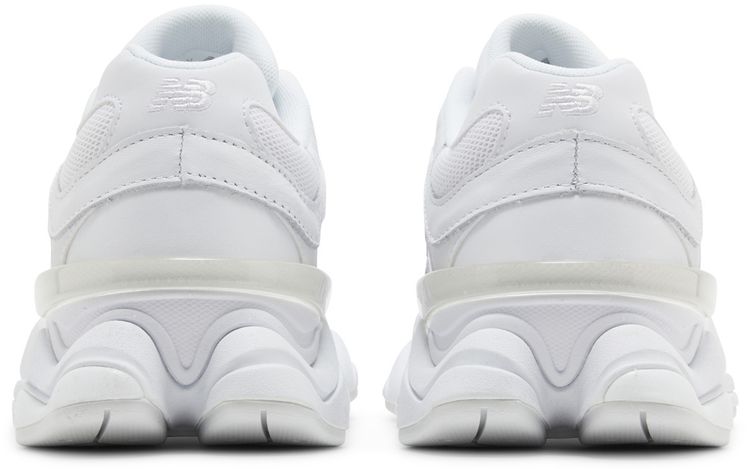 New Balance - 9060 - Triple White - Vue 4