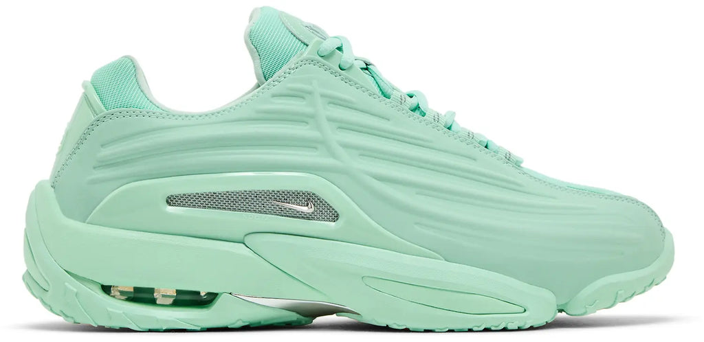 Nike - Hot Step 2 x NOCTA - Mint Foam - Vue 1