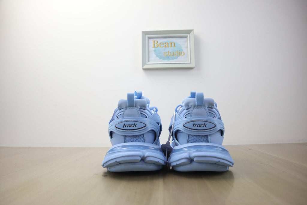 Balenciaga - Track - Bluesky - Vue 6