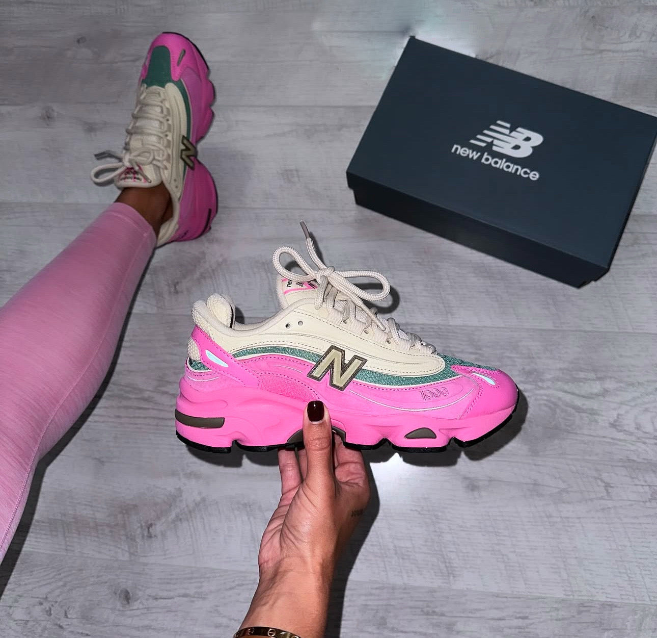 New Balance - 1000 - Real Pink Sandstone - Vue 1