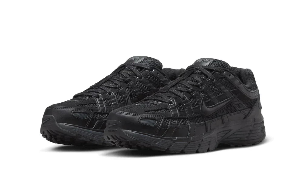Nike - P-6000 - Triple Black - Vue 2