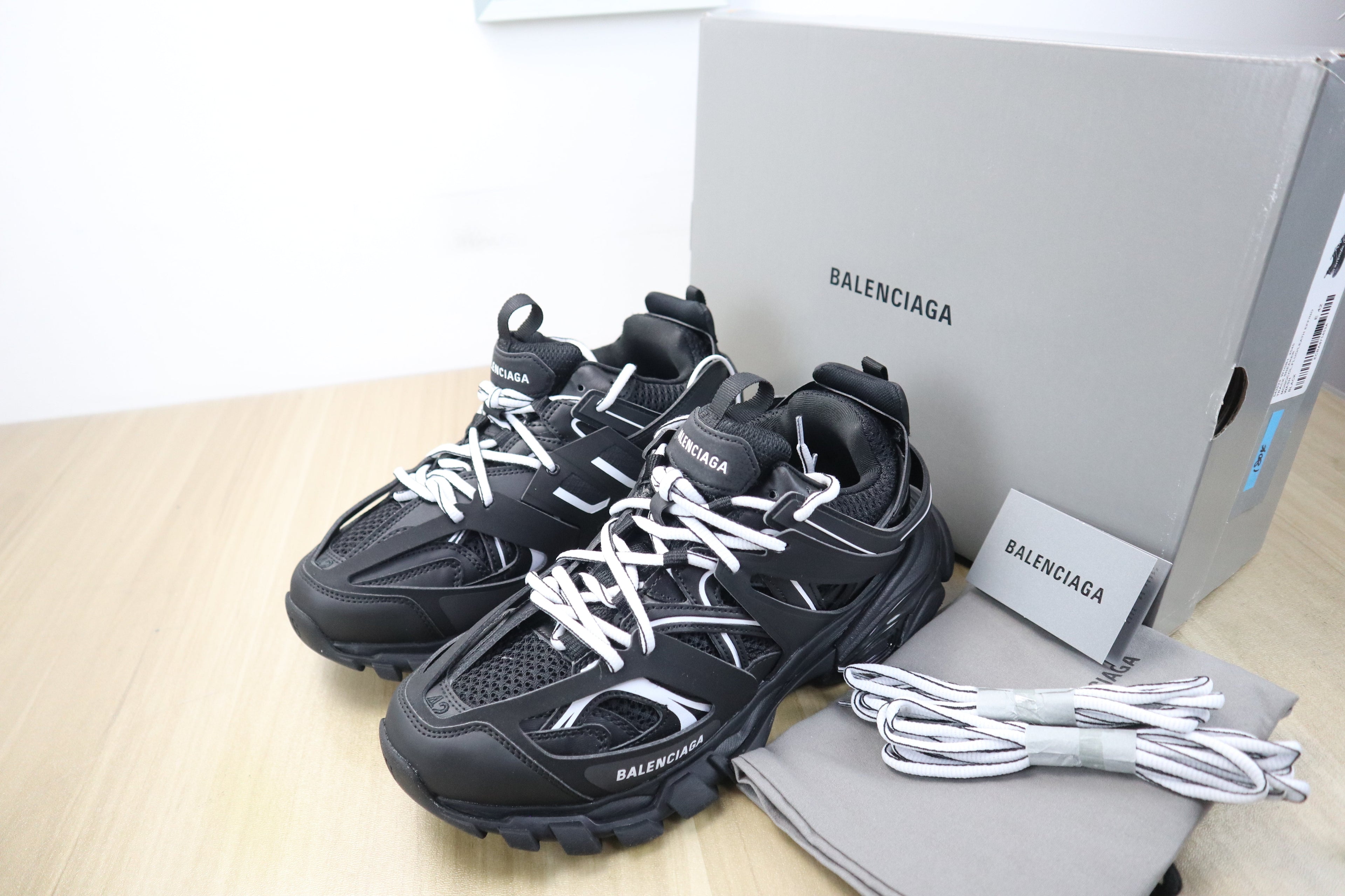 Balenciaga - Track - Noir&blanc - Vue 4