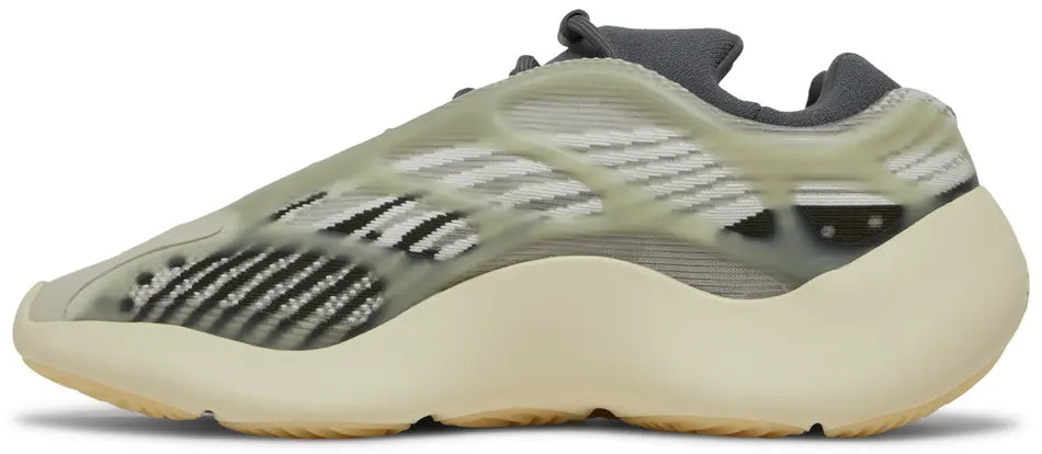Yeezy - 700 V3 - Grey - Vue 2