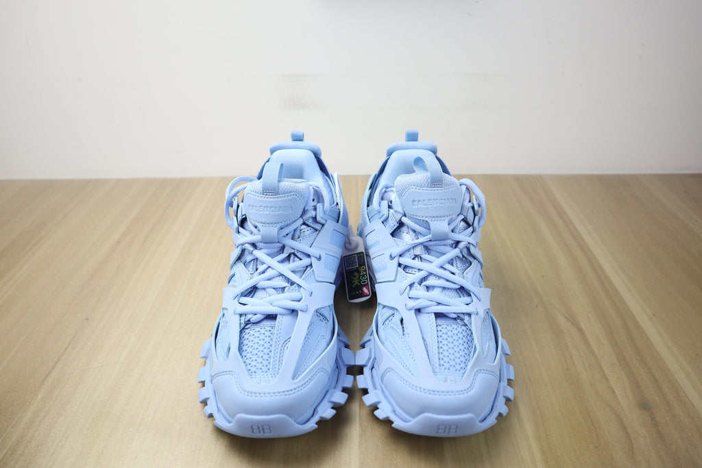 Balenciaga - Track - Bluesky - Vue 5