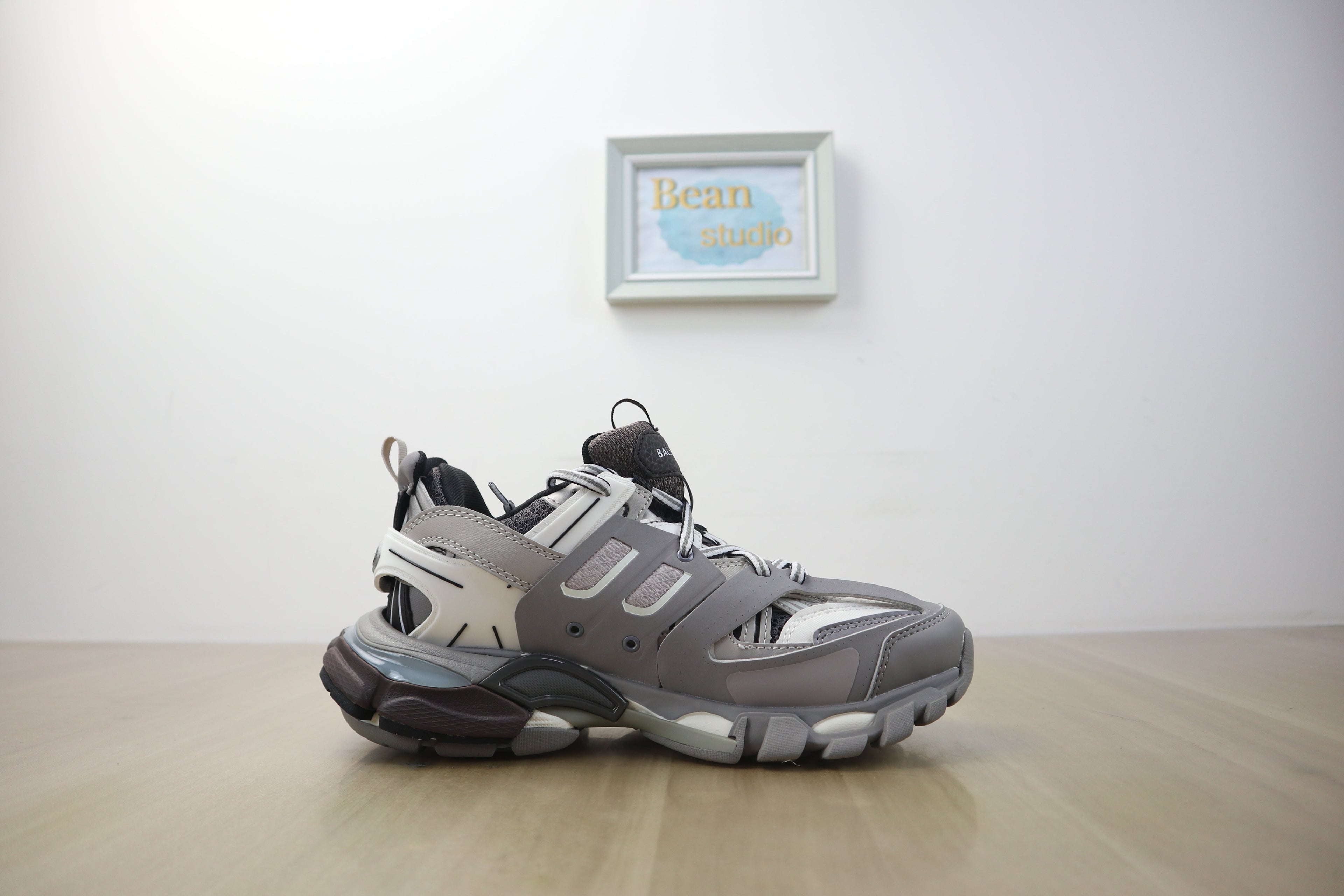 Balenciaga - Track - Greyblack - Vue 4