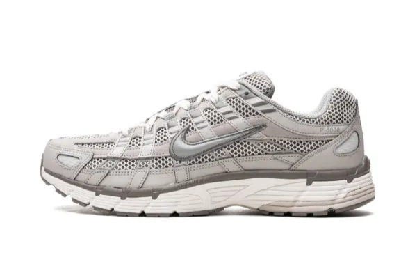 Nike - P-6000 - Beige / Gris - Vue 1
