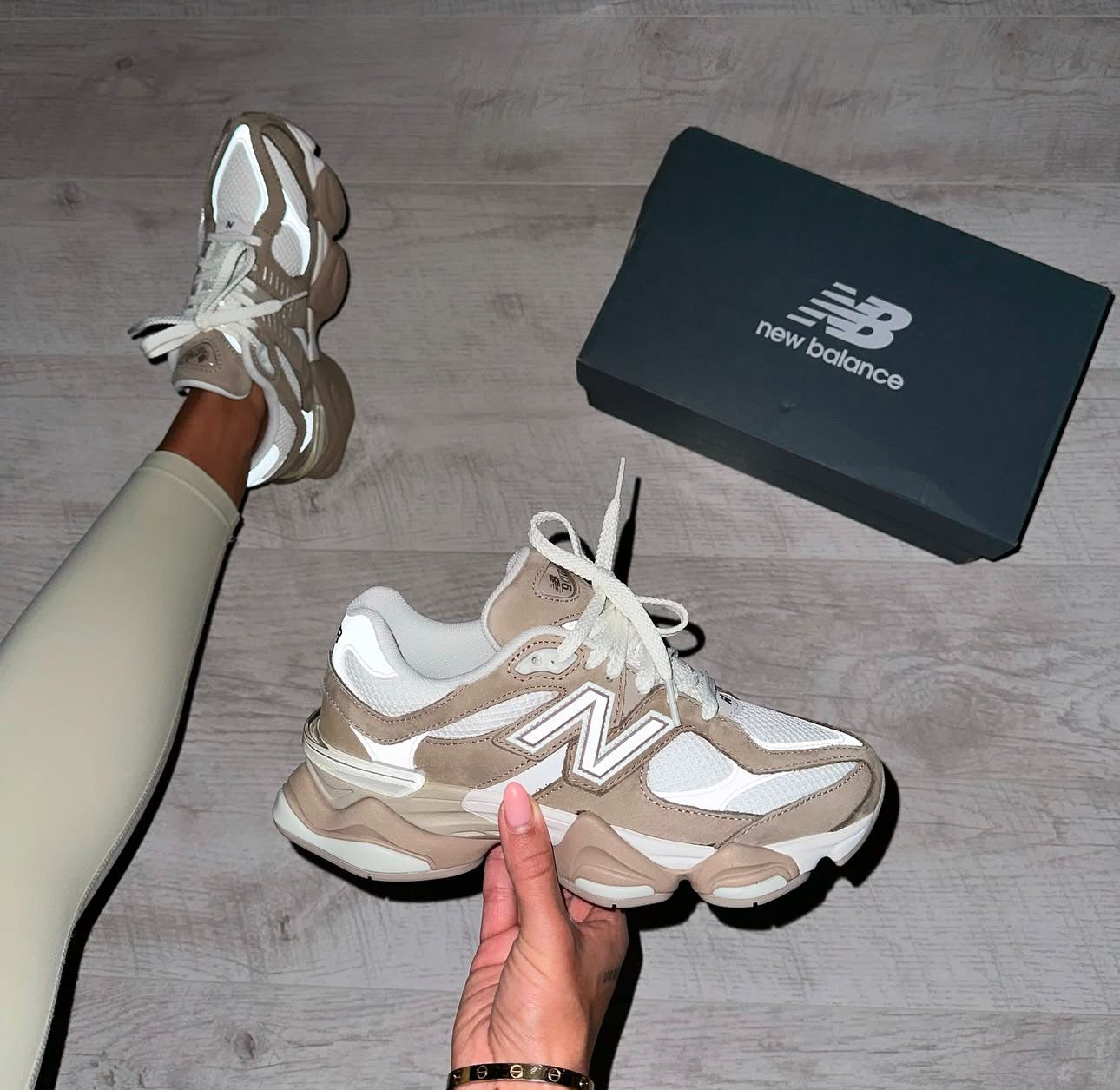 New Balance - 9060 - Shadow Beige - Vue 1