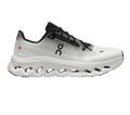 On - Cloudtilt - Black / Ivory - Vue 1