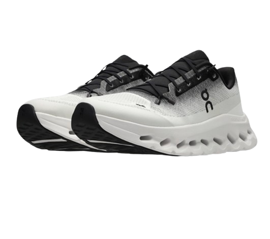 On - Cloudtilt - Black / Ivory - Vue 3