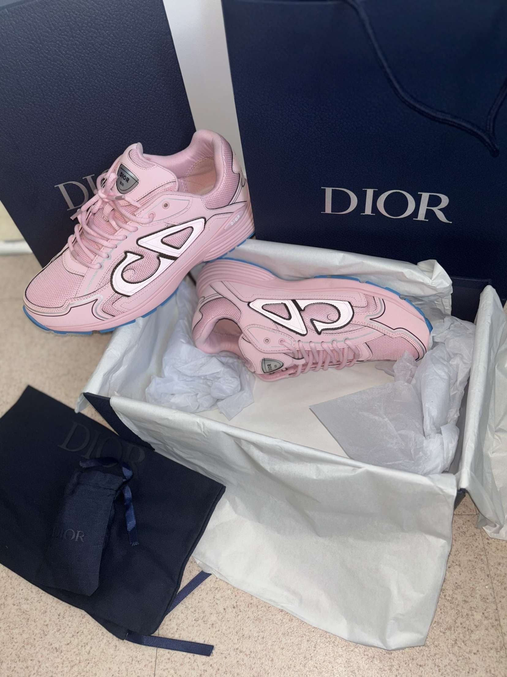 Dior - B30 - White Grey Anthracite - Vue 4