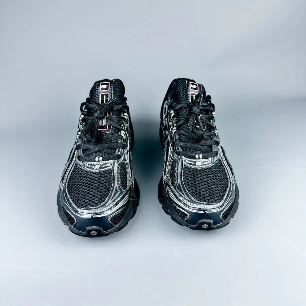 New Balance - 740 - Black - Vue 3