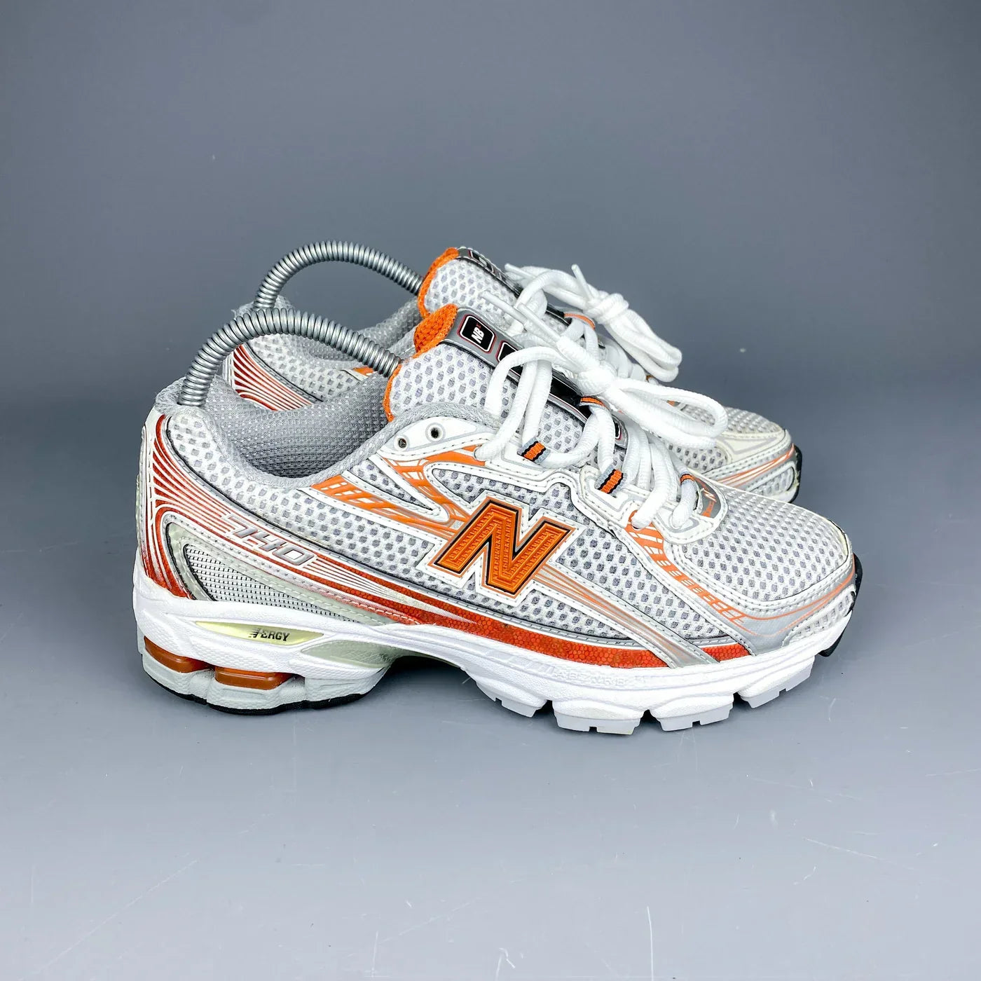 New Balance - 740 - Orange - Vue 1