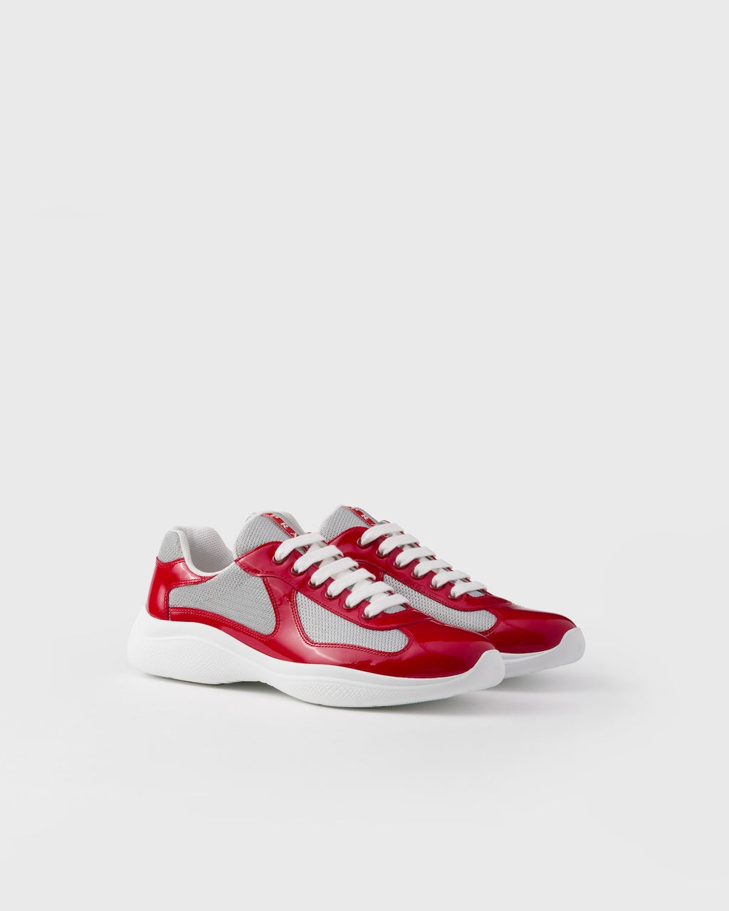 Prada - America's Cup - Rouge - Vue 1