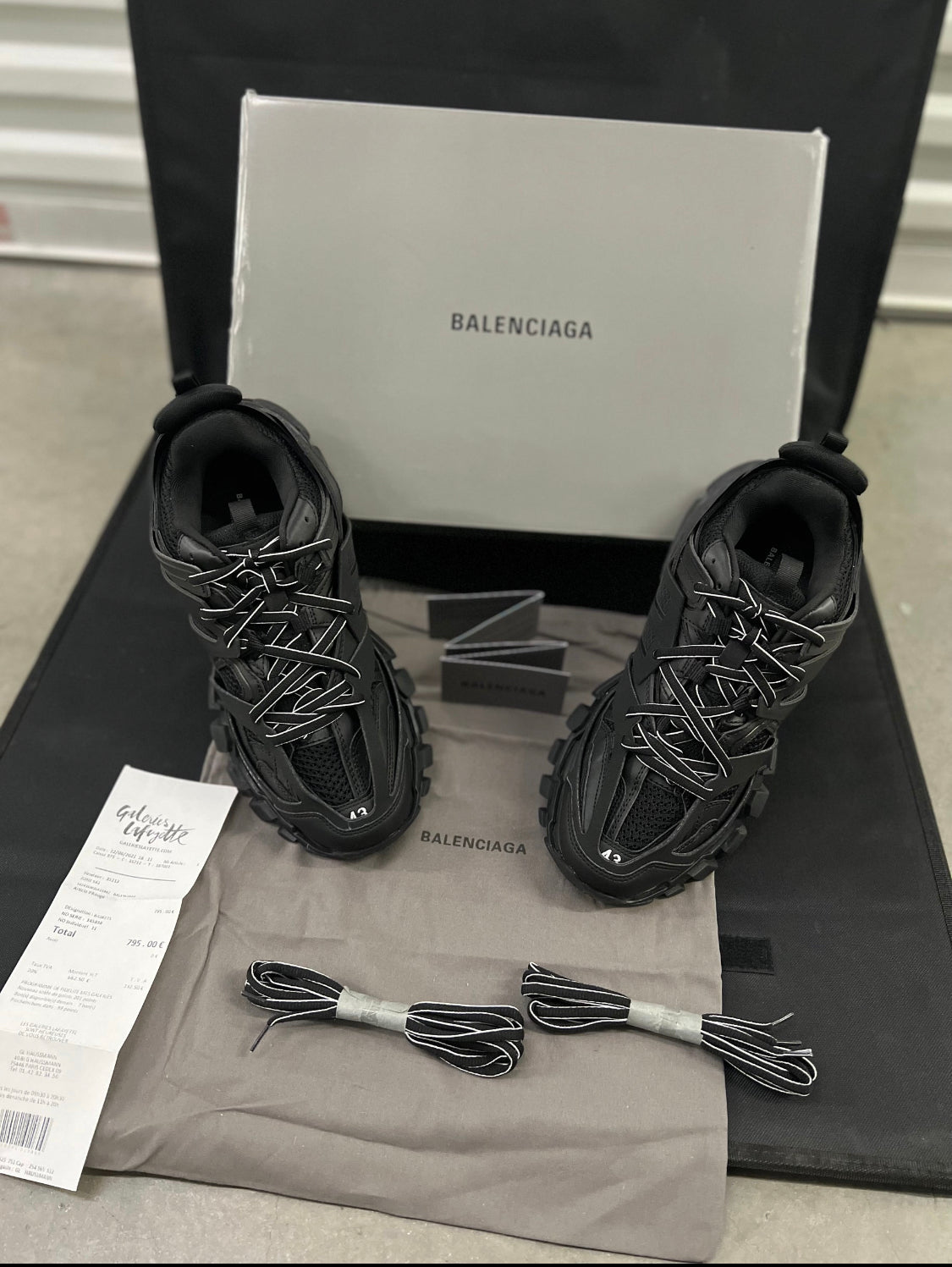 Balenciaga - Track - Noir - Vue 4