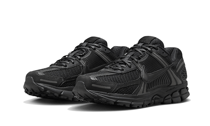 Nike - Zoom Vomero 5 - Triple Black - Vue 2